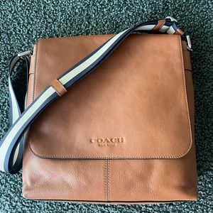 Coach leather tote for Men ! Brown.